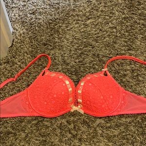 Lace bra
